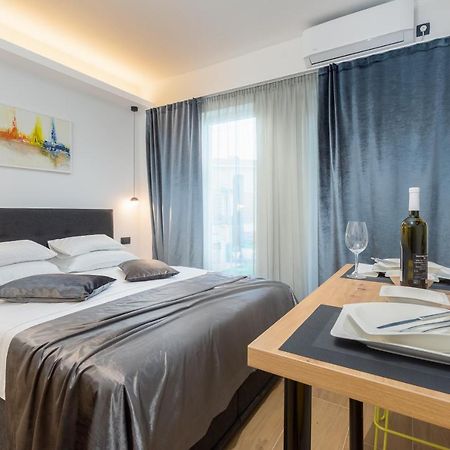 PUY Studio Apartman Lilly With Private Parking In The Yard Of The House מראה חיצוני תמונה